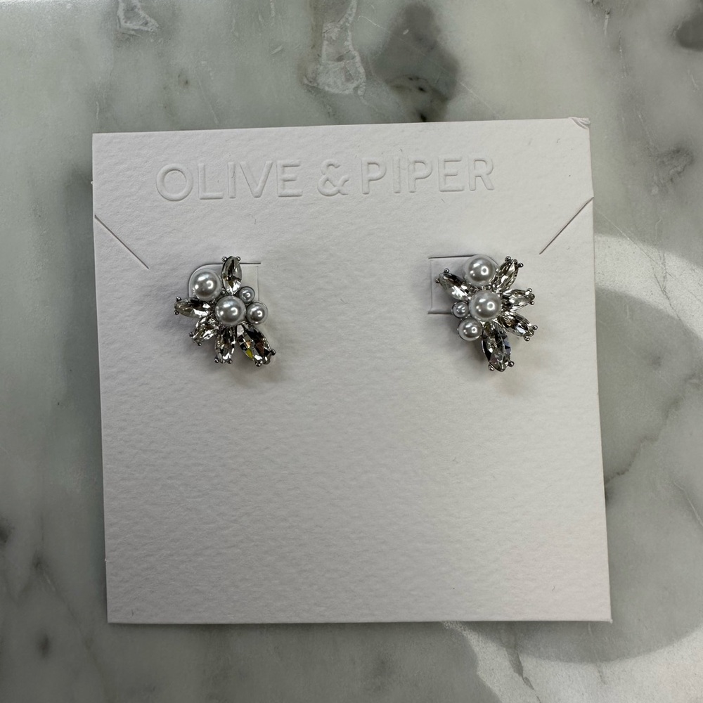 Brand New Olive & Piper Sunny Earrings